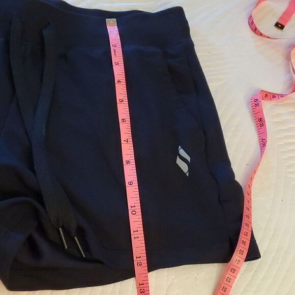 Gaiam Shorts Ladies XS Shorts - Picture 13 of 14